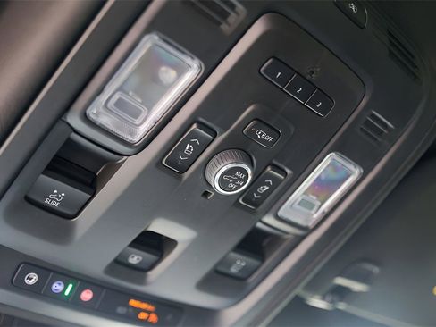 Used 2024 Cadillac Escalade Sport w/ Touring Package image 22