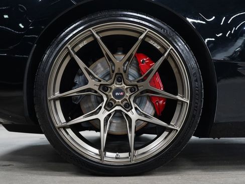Used 2022 Chevrolet Corvette Stingray Convertible w/ Z51 Performance Package RWD image 29