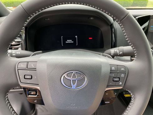 New 2026 Toyota Camry SE FWD image 28