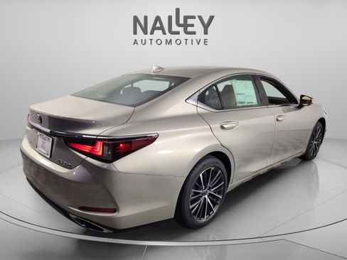 New 2025 Lexus ES 350 w/ Premium Package image 5