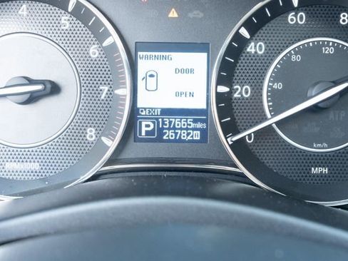 Used 2020 Nissan Armada SL w/ Premium Package RWD image 11