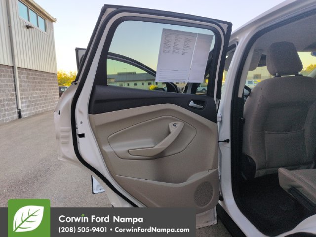 Used 2019 Ford Escape SE AWD/4WD image 25