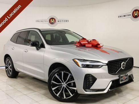 Used 2025 Volvo XC60 B5 Plus AWD/4WD image 1