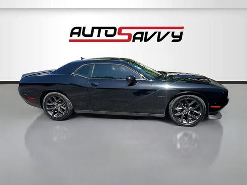 Used 2022 Dodge Challenger R/T w/ Plus Package RWD image 8