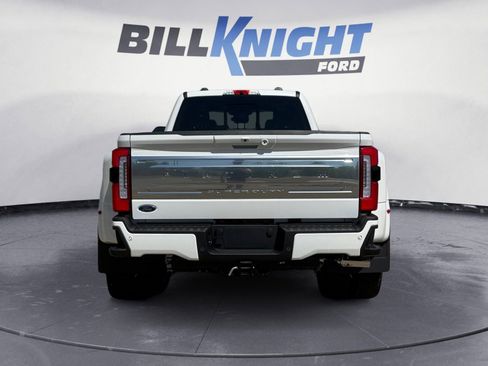 Used 2026 Ford F450 Platinum w/ Platinum Plus Package AWD/4WD image 4