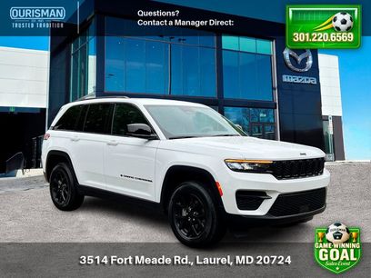 Used 2025 Jeep Grand Cherokee Altitude