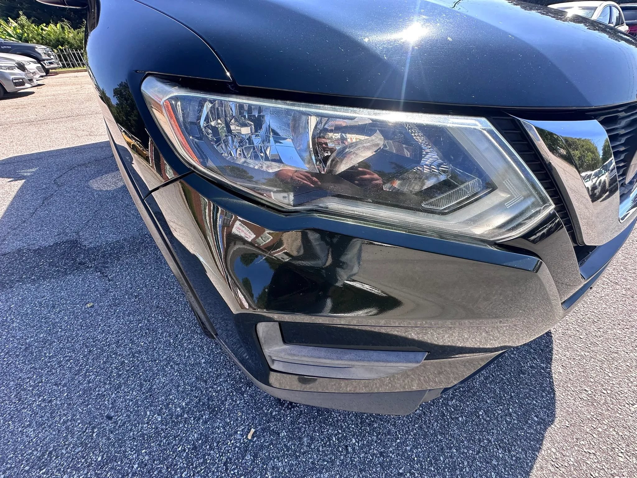 Used 2019 Nissan Rogue SV AWD/4WD image 6