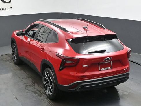 New 2026 Chevrolet Trax RS w/ Sunroof Package FWD image 19