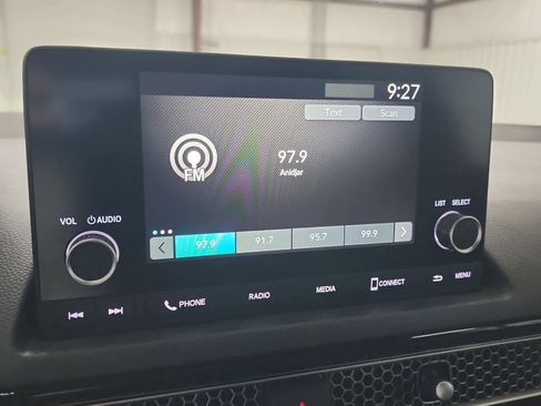 Used 2023 Honda Civic Sport image 28