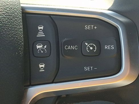 Used 2025 RAM 1500 Big Horn AWD/4WD image 20