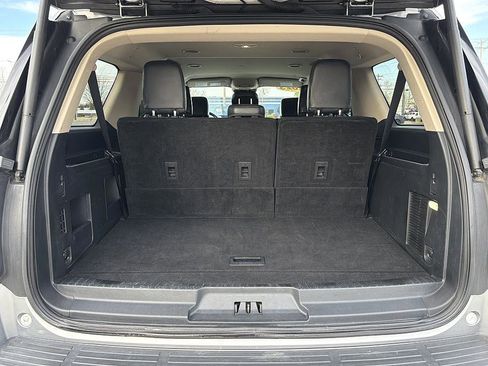 Used 2023 Ford Expedition Max XLT image 23