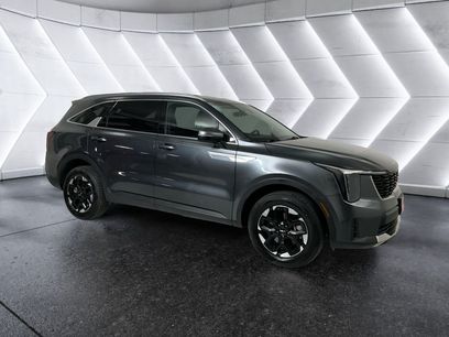 Used 2024 Kia Sorento S