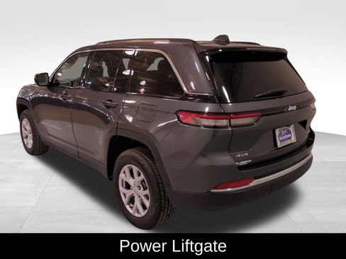 Used 2022 Jeep Grand Cherokee Limited image 6