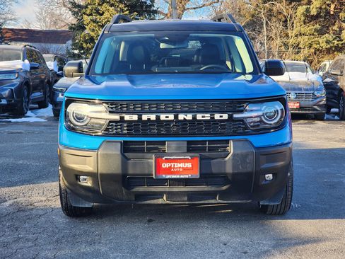 Used 2025 Ford Bronco Sport Outer Banks image 2