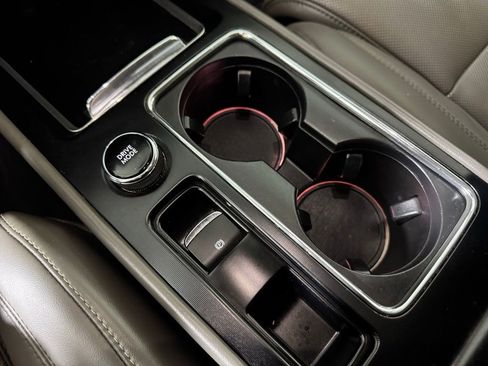 Certified 2023 Lincoln Corsair Reserve w/ Equipment Group 202A image 31