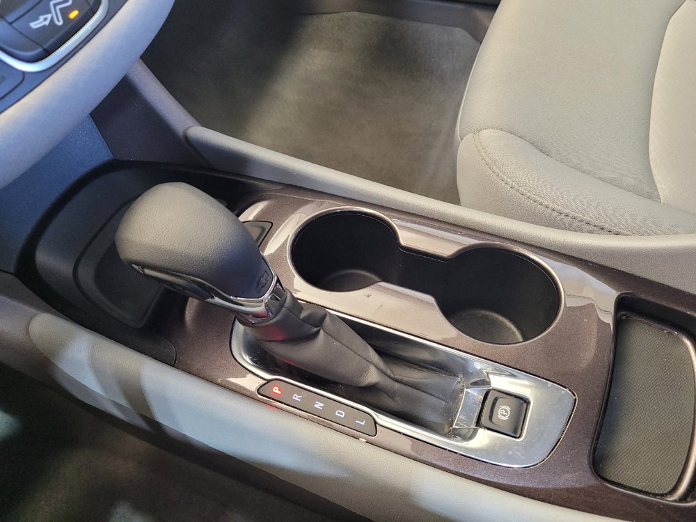 Used 2023 Chevrolet Malibu LS FWD image 26