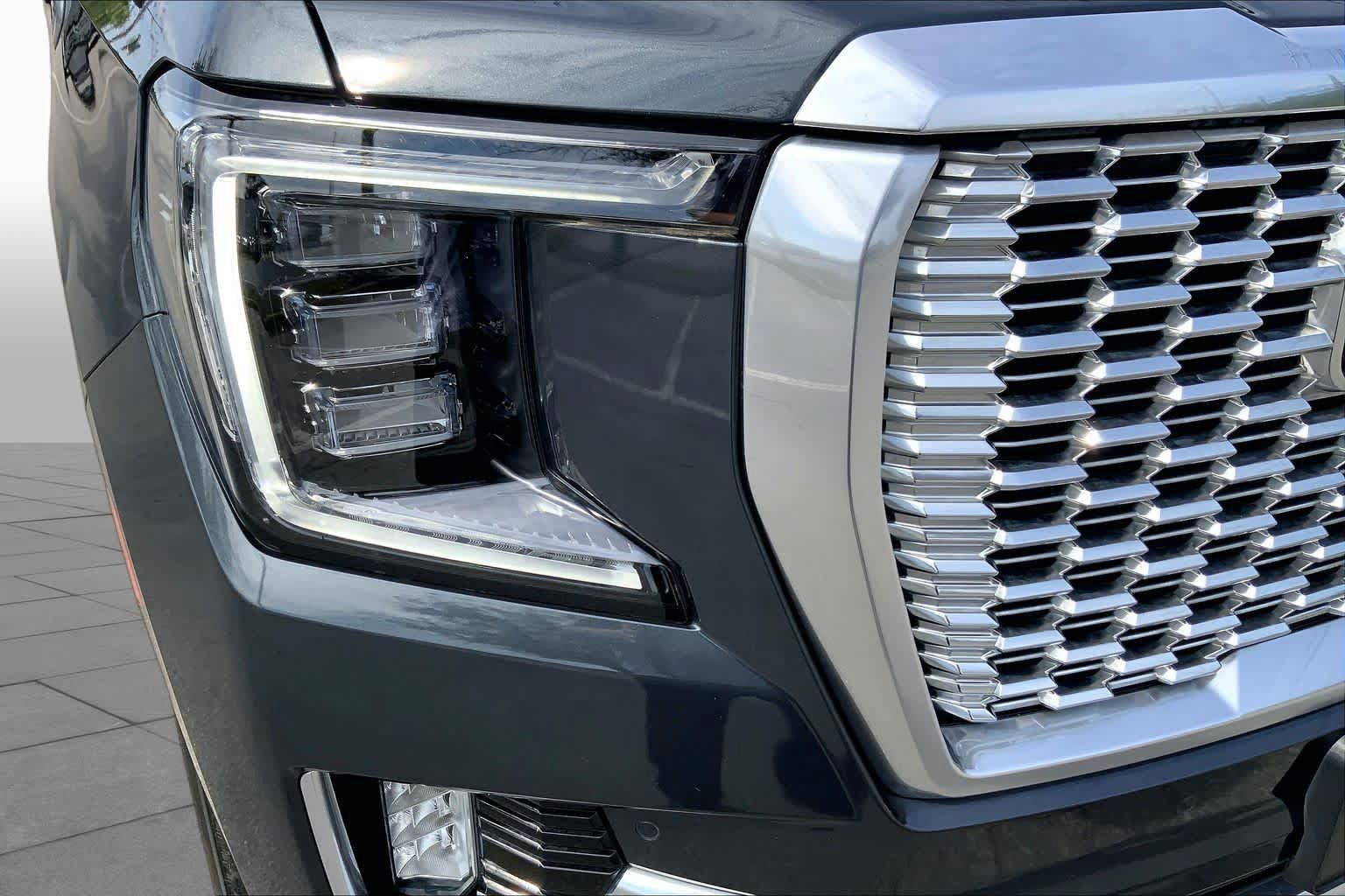 Certified 2022 GMC Yukon Denali AWD/4WD image 26
