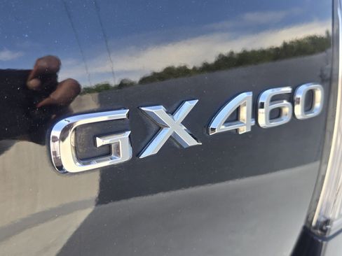 Used 2020 Lexus GX 460 Premium w/ Premium Package AWD/4WD image 5