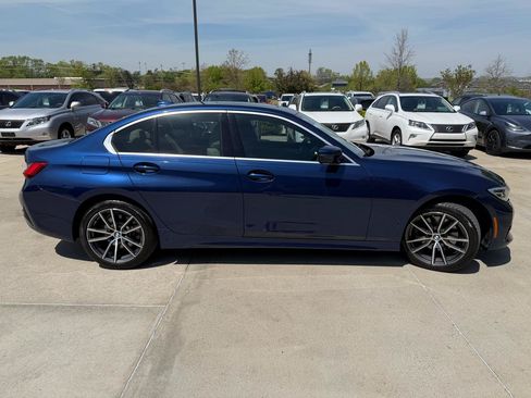 Used 2020 BMW 330i xDrive Sedan w/ Convenience Package AWD/4WD image 4