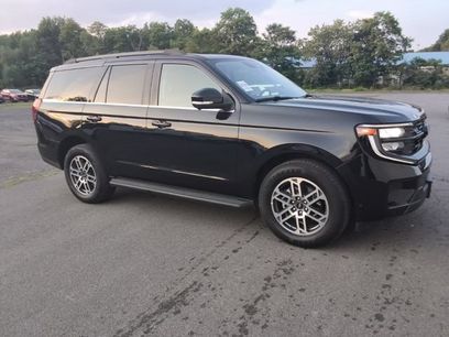 Used 2025 Ford Expedition Active