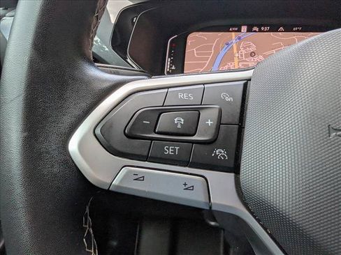 Certified 2023 Volkswagen Taos SEL AWD/4WD image 32