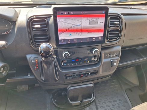 Used 2022 RAM ProMaster 2500 w/ Premium Convenience Group image 12