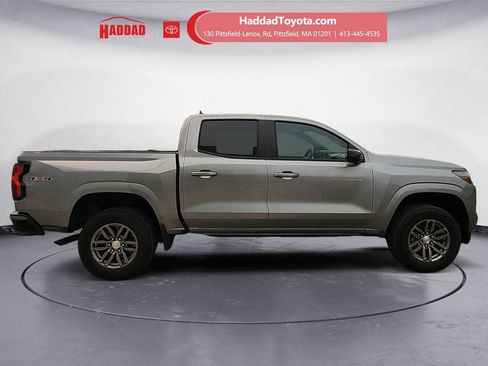 Used 2023 Chevrolet Colorado LT w/ LT Convenience Package AWD/4WD image 7