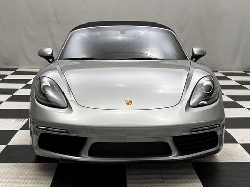 Used 2017 Porsche 718 Boxster S RWD image 3