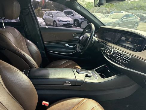 Used 2016 Mercedes-Benz S 550 4MATIC Sedan image 21
