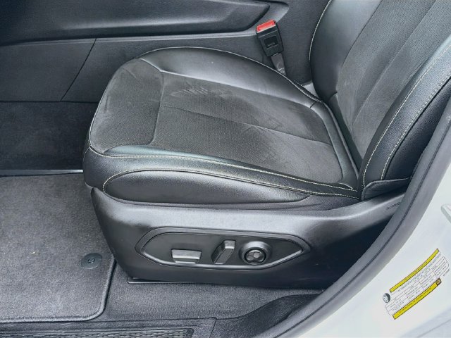 Used 2024 Jeep Grand Cherokee Altitude AWD/4WD image 20