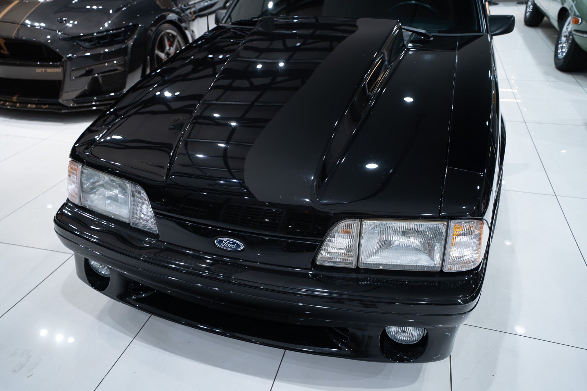Used 1990 Ford Mustang GT RWD image 29