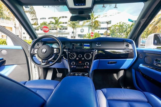 Used 2022 Rolls-Royce Cullinan AWD/4WD image 71