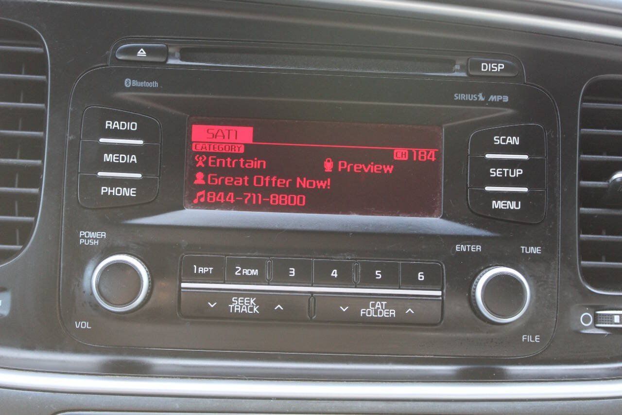 Used 2015 Kia Optima LX FWD image 24