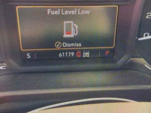 Used 2019 GMC Sierra 1500 SLT AWD/4WD image 2