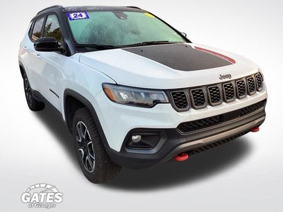 Used 2024 Jeep Compass Trailhawk