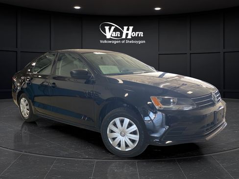 Used 2015 Volkswagen Jetta S FWD image 1