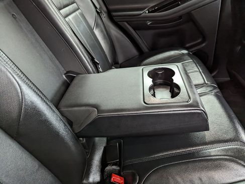 Used 2021 Land Rover Range Rover Evoque S image 38