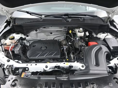 Used 2024 Chevrolet TrailBlazer RS FWD image 12