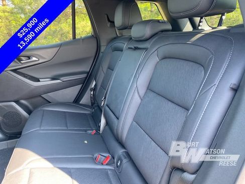 Used 2025 Chevrolet Equinox LT w/ Convenience Package II FWD image 19