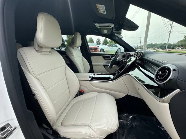 Certified 2025 Mercedes-Benz GLC 350e 4MATIC image 26