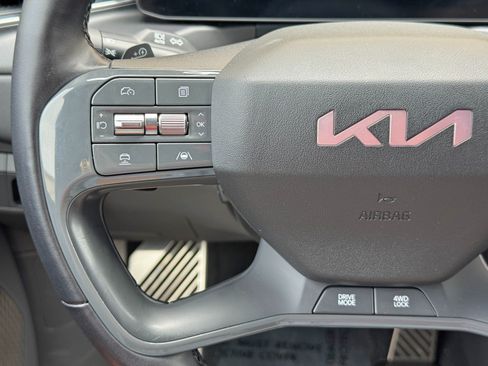Used 2024 Kia EV9 GT-Line AWD/4WD image 23
