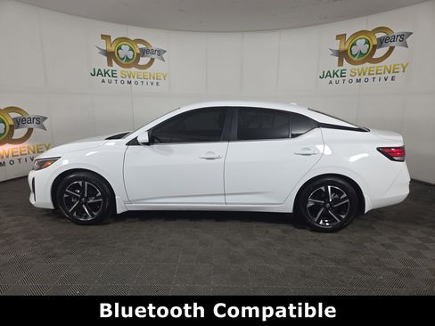 Used 2025 Nissan Sentra SV w/ All-Weather Package image 4