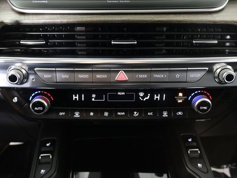 Used 2022 Kia Telluride SX w/ SX Prestige Package image 62