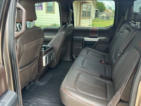 Used 2015 Ford F150 King Ranch w/ Equipment Group 601A Luxury AWD/4WD image 20