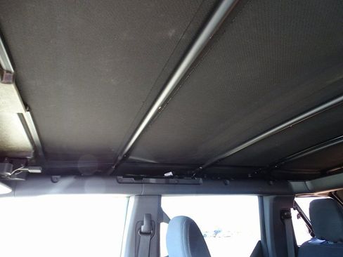 Used 2023 Ford Bronco Big Bend w/ Sasquatch Package image 16