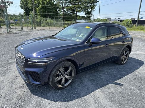 Used 2025 Genesis GV70 3.5T Sport w/ Sport Prestige Package AWD/4WD image 4