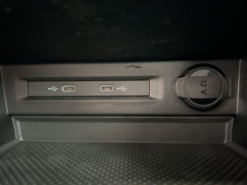 New 2026 Volkswagen Taos S image 28