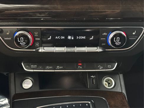 Used 2019 Audi Q5 2.0T Premium Plus w/ Premium Plus Package AWD/4WD image 35