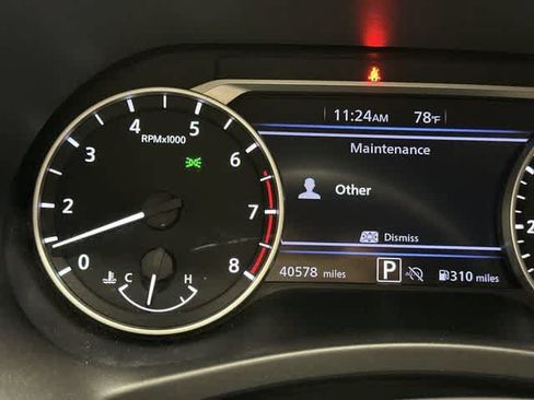 Used 2024 Nissan Sentra SV FWD image 16