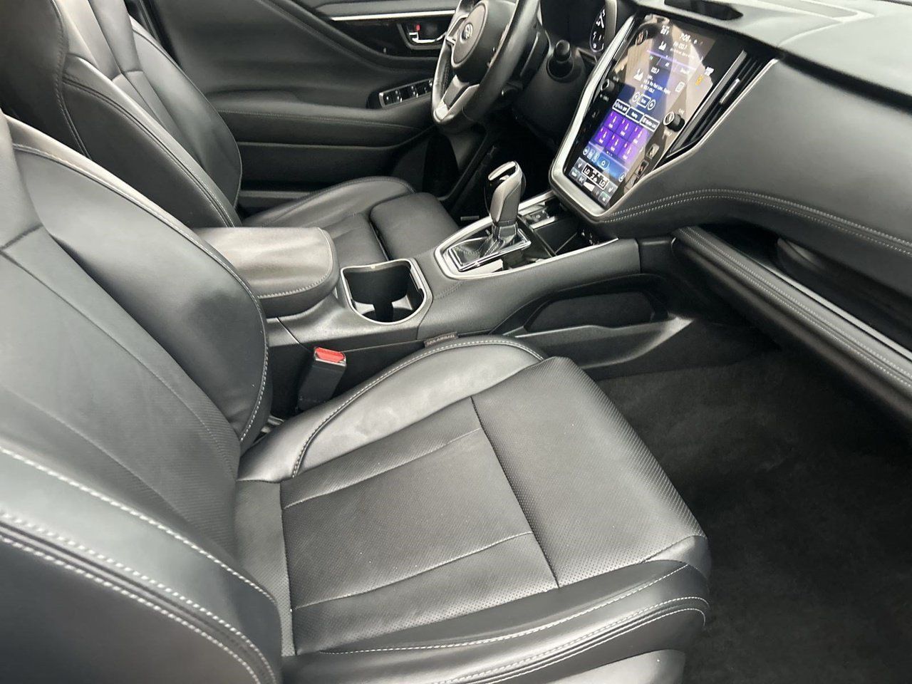 Used 2022 Subaru Outback Limited AWD/4WD image 8